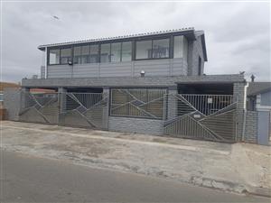 Elegant & Spacious 5-Bedroom Home in a Prime Location