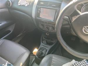 Nissan livina 