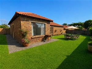 Townhouse For Sale in Radiokop