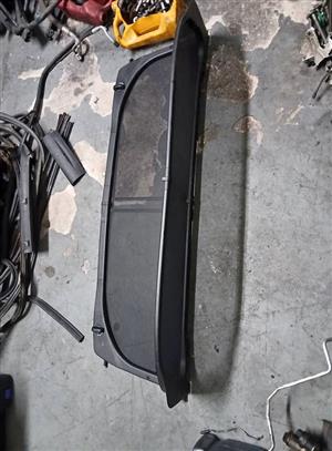 Bmw m4 convertible wind reflector