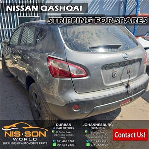 NISSAN QASHQAI STRIPPING FOR SPARES