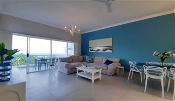 Upmarket Fully Furnished Apartment short walk away from the beach