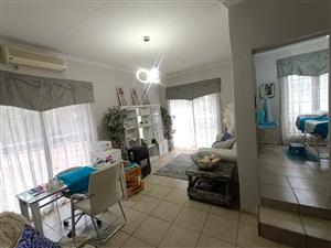 Beautifull Property To Rent In SE 2