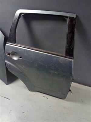 2010 Mitsubishi Outlander Right Rear Door