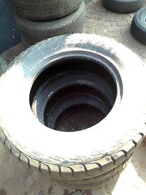 Tyers size 265/65/17 still in good condition for sale