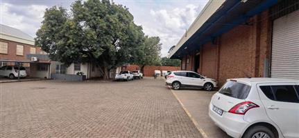 Manufacturing, Receiving and Distribution Warehouse to let