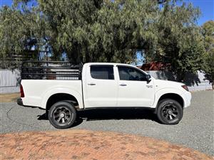 Toyota Hilux V6 4.0L 4x4 Double Cab