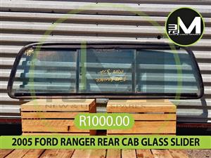 2005 - 2008 FORD RANGER REAR CAB GLASS WINDOW SLIDER