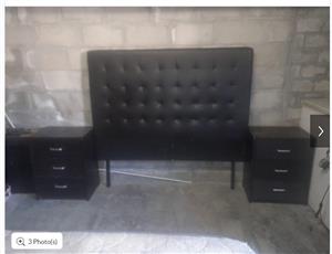 Double bed and side pedestalss