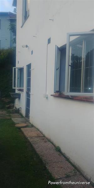 1 bedroom ktb big lounge.. Lights and water exclusive