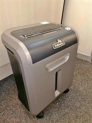 FELLOWES Powershred 79Ci Cross-Cut Paper Shredder, 6 Months Warranty, 3 Months Laybye Only 1 in stoc