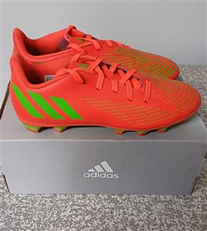 Soccer Boots - Size 4