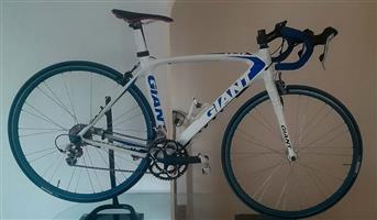 Giant Carbon Road Bicycle