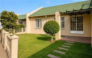 Townhouse For Sale in Little Falls