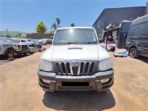 2017 Mahindra Scorpio Pik Up Mhawk diesel manual stripping for spares