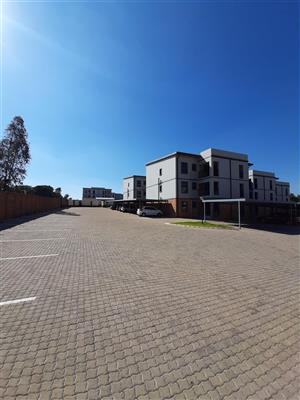 COUNTRY LIFESTYLE APARTMENT IN FAIRLEADS 