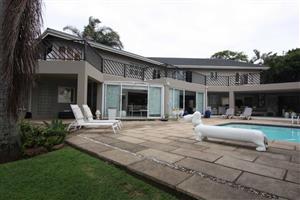 House For Sale in Herrwood Park