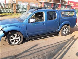 Nissan Navara 4.0 V6 4x4 STRIPPING FOR PARTS CALL OR WHATSAPP 