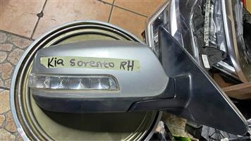 Kia Sorento side mirror