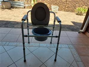 Used, Commode for sale  Boksburg