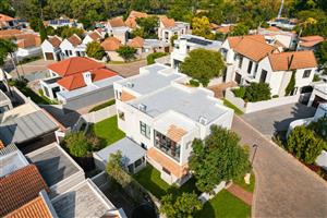 Townhouse For Sale in Magaliessig