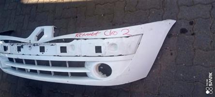 Renault Clio 2 Front bumper For Sale Delivery Countrywide