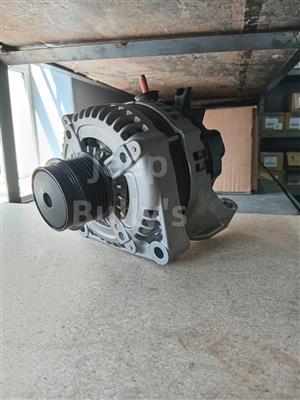 Alternator For Jeep Grand Cherokee WK2 (New) @ Jeep Bully's 