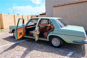 1971 Mercedes-Benz 280SE (W108 chassis)