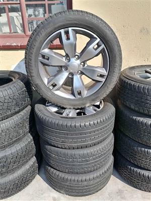 Ford Everest 20" With Used tyre