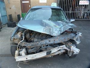  Renault Megane II 16V 2.0 Petrol Manual Green - 2004 SPARESBOYZ STRIPPING FOR S