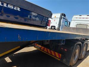 Flatdeck triaxle