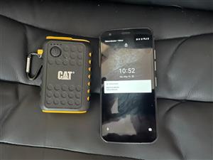 Cat S52 Cellphone , excellent condition.