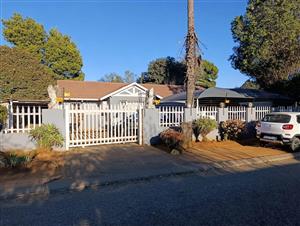 House For Sale in Crystal Park & Ext