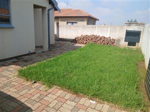 House Rental Monthly in Alliance