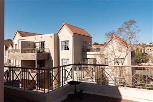 Townhouse For Sale in Halfway Gardens