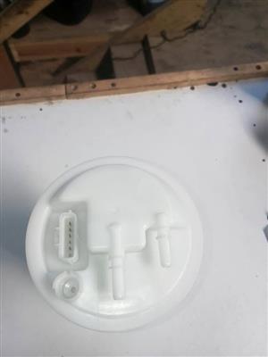 VOLVO S40 FUEL PUMP FOR SALE