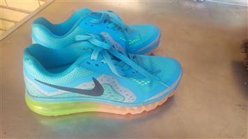 Nike ladies training shoes