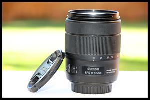 Canon EF-S 18-135mm f/3.5-5.6 IS Nano USM