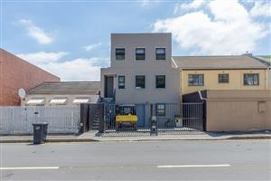 House For Sale in Sea Point