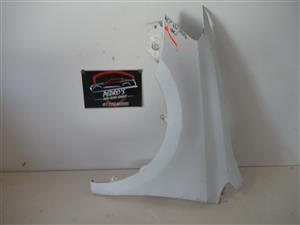 VW Polo 6 hatchback left front fender