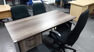 Office desk set