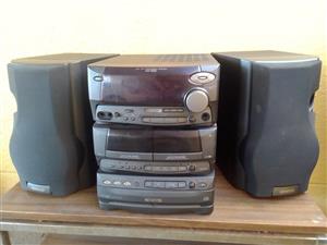 Kenwood HiFi system 