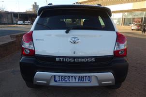 2015 Toyota Etios Cross ETIOS CROSS 1.5 Xs 5Dr