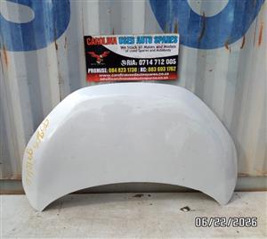 Suzuki Swift hybrid bonnet (2024)