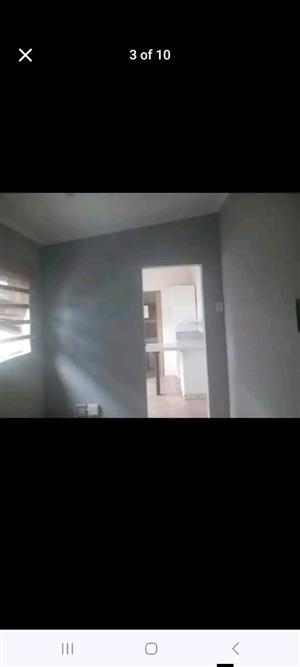 Spacious Bachelor Apartment To Let – Jackal Street, Kensington, Johannesburg 