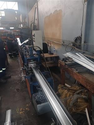Slat machine for sale
