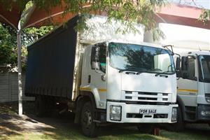 2014 Isuzu CURTAINSIDE FTR850 Auto