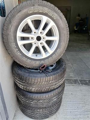 Isuzu 17inch (WITH USED TYRES)