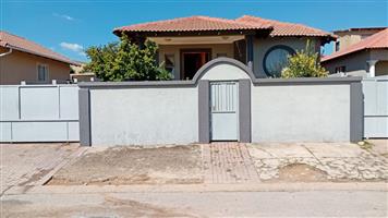 House For Sale in Cosmo City