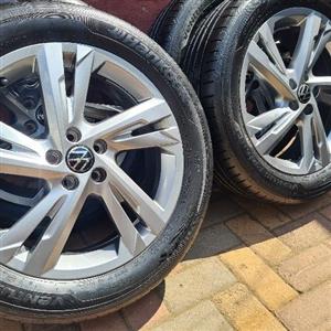 VW T CROSS OEM 17INCH BRAND NEW MAGS AND TYRES 